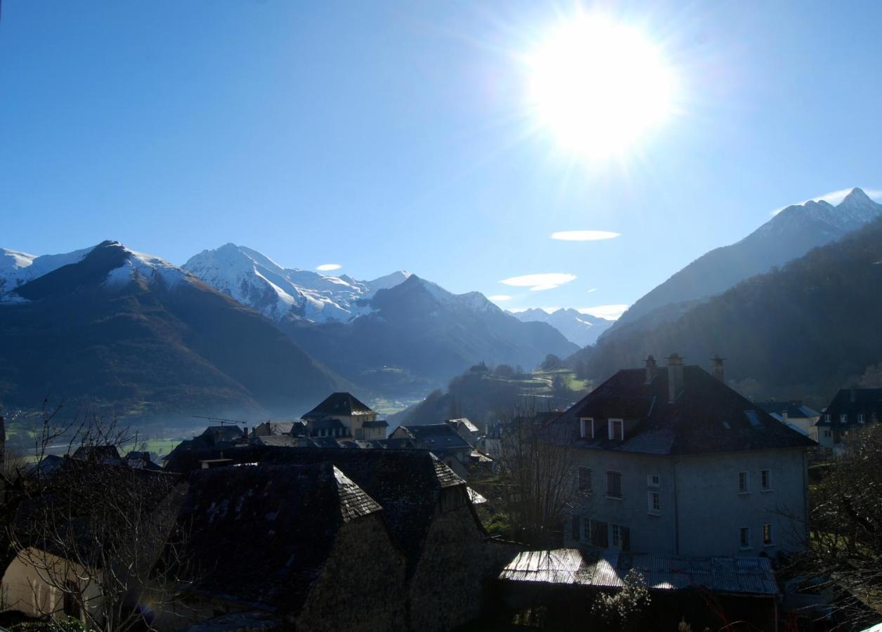 Les Rochers Saint-Savin  Екстериор снимка