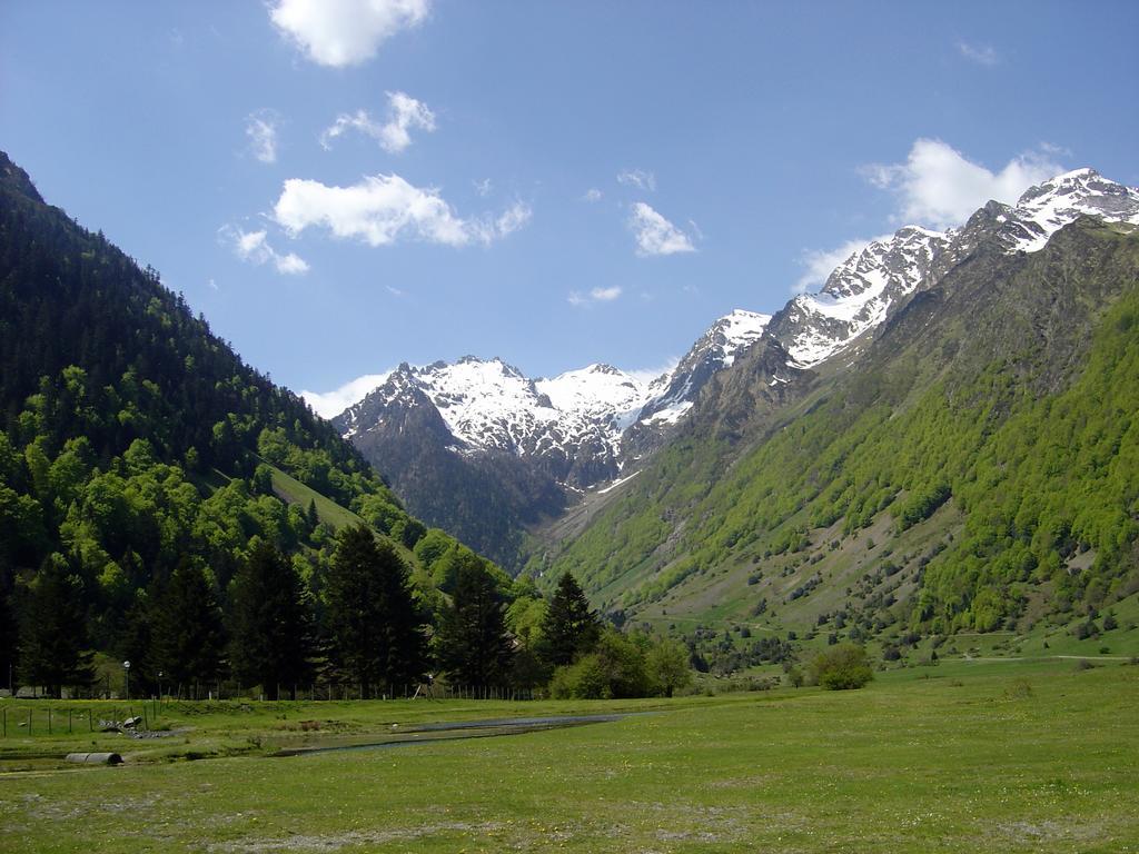 Les Rochers Saint-Savin  Екстериор снимка