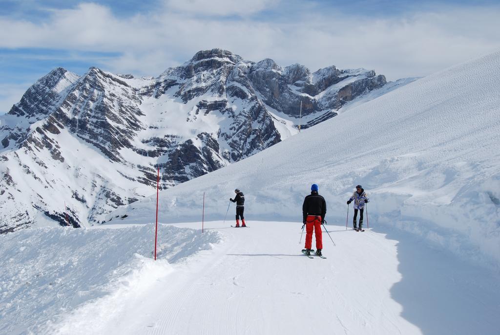 Les Rochers Saint-Savin  Екстериор снимка