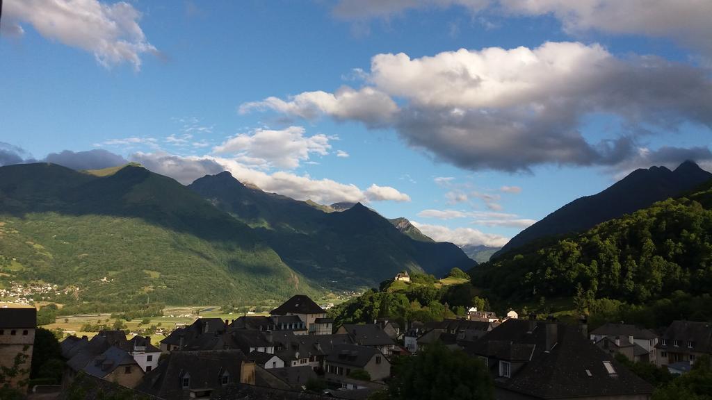 Les Rochers Saint-Savin  Екстериор снимка